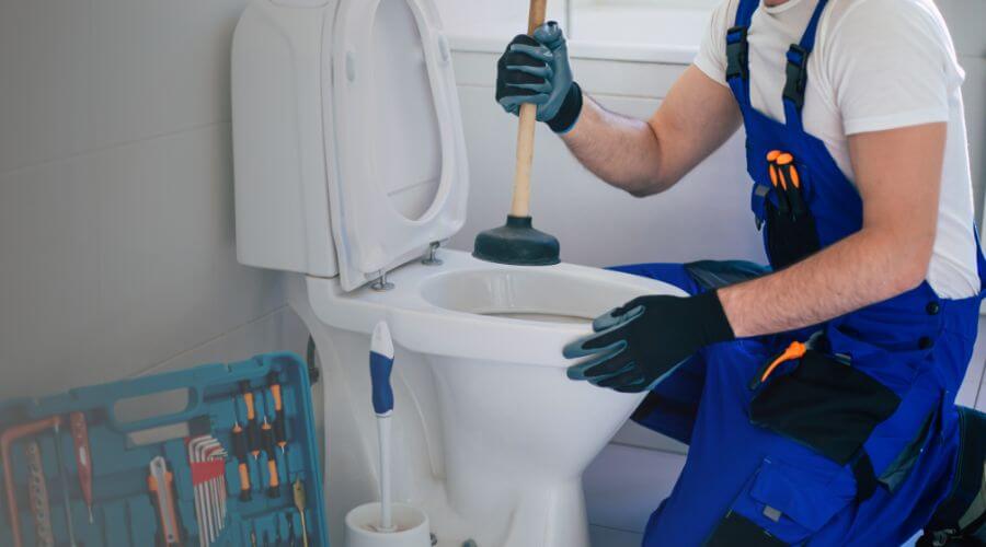 Professional septic pumping service in New Salem, IL